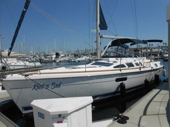 42' Hunter 2001 Yacht For Sale